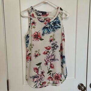 Floral pink white blue Van Heusen work blouse / tank top